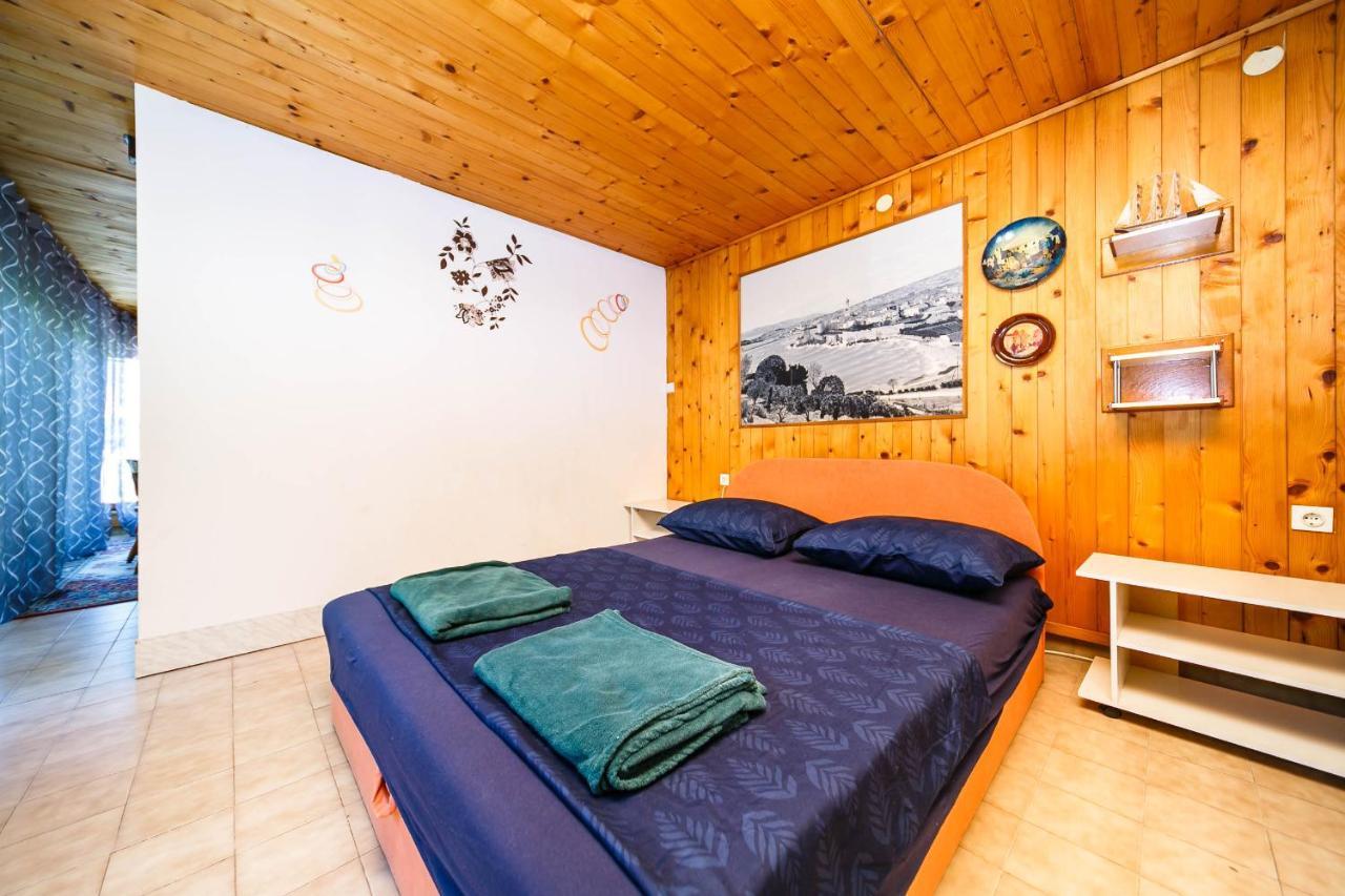 Guesthouse Ivkovic كرك المظهر الخارجي الصورة