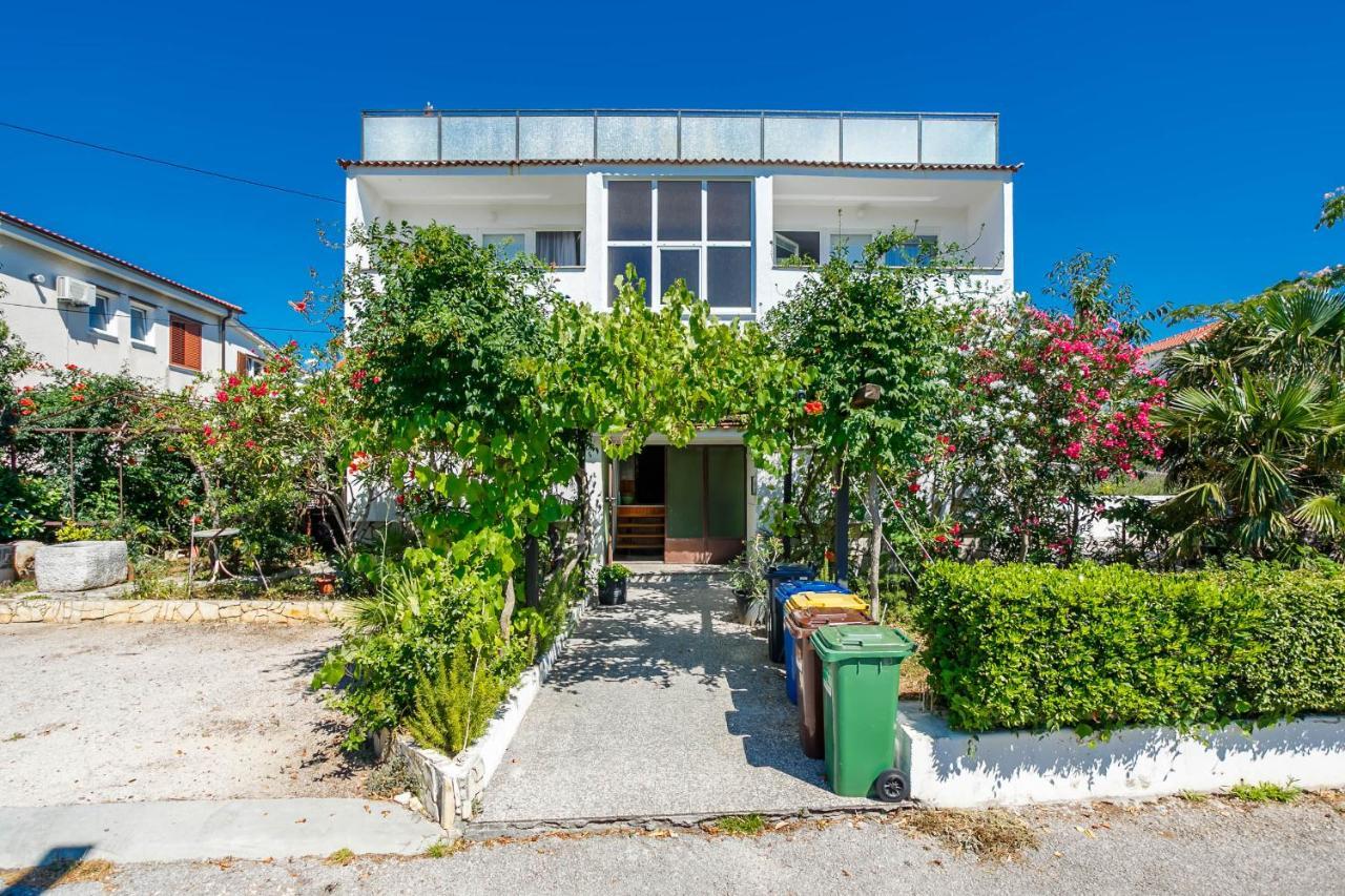 Guesthouse Ivkovic كرك المظهر الخارجي الصورة